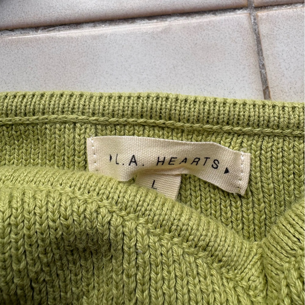 La Hearts Olive Knit Top with Blue Waves - Picture 2 of 3